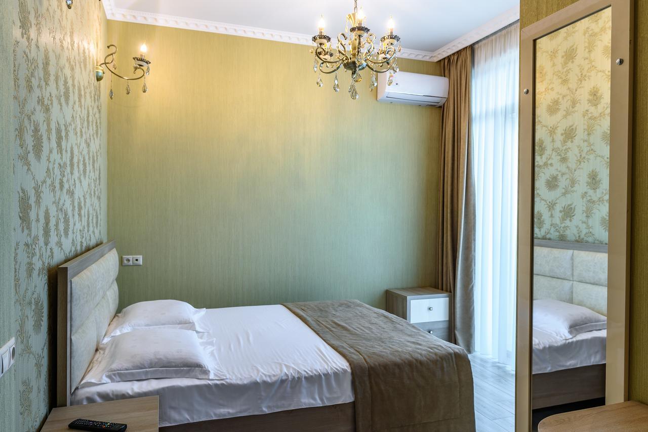 GK Villa Tbilisi Esterno foto