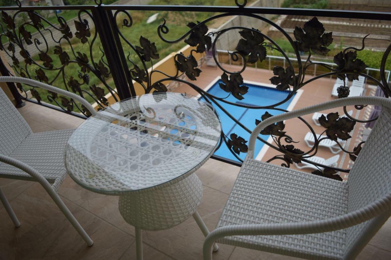 GK Villa Tbilisi Esterno foto