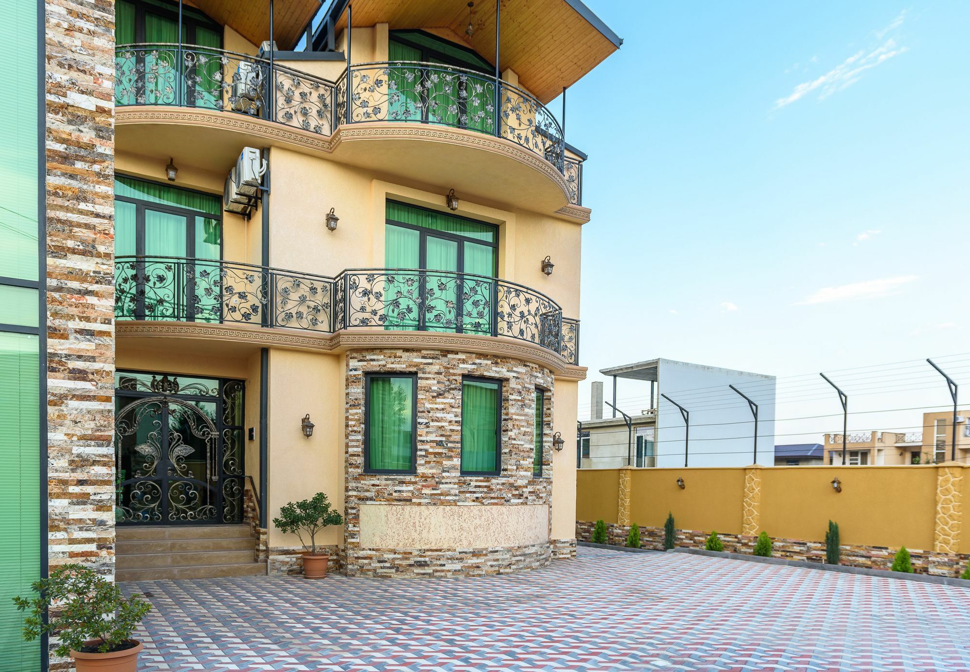 GK Villa Tbilisi Esterno foto